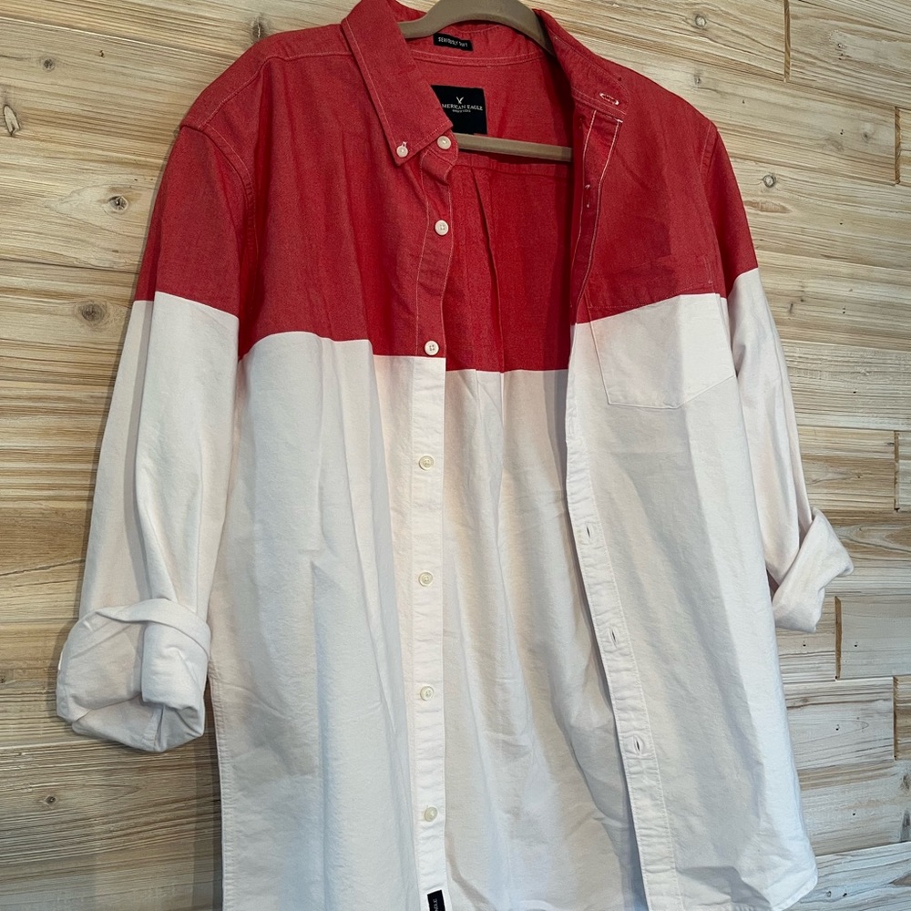 American Eagle Mens long sleeve shirt red